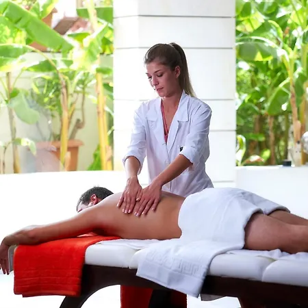 Macaris Suites & Spa-2